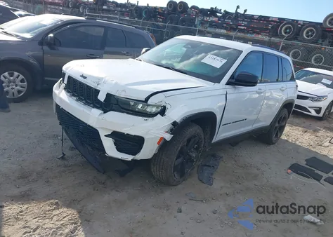 2022 Jeep Grand Cherokee Altitude 4X4 z USA, uszkodzony, nr VIN 1C4RJHAG7N8573789